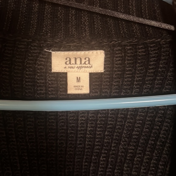 Black oversized cardigan. - Picture 2 of 3